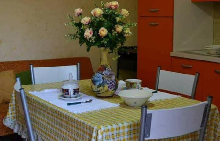 Arnesano La Casina Di Vanni - Casa Vacanza Nel Cuore Del Salento מראה חיצוני תמונה