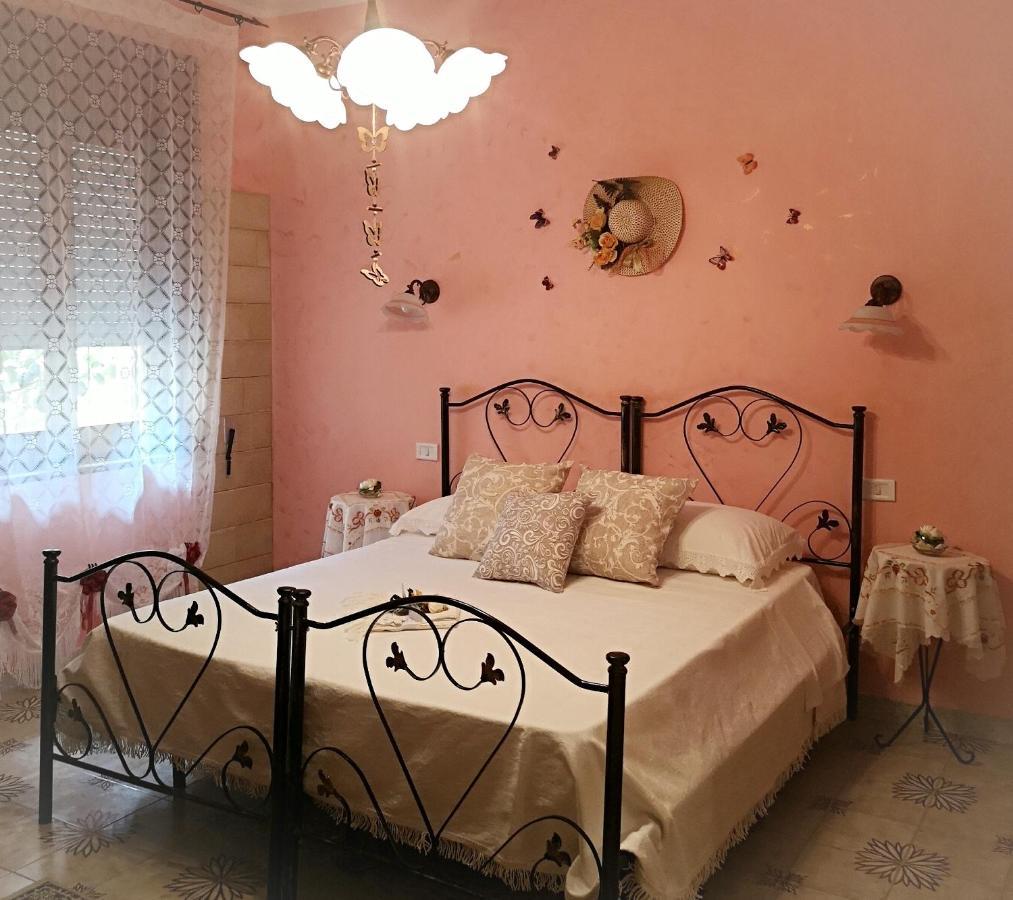Arnesano La Casina Di Vanni - Casa Vacanza Nel Cuore Del Salento מראה חיצוני תמונה